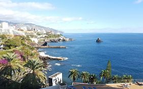 Apartamento Funchal Com Piscina